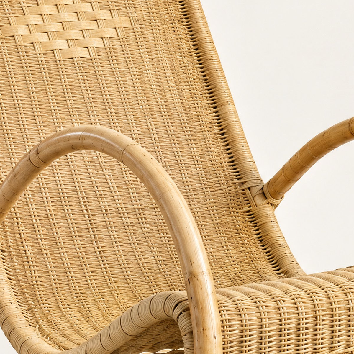 Close-up of The Weaver: materials and finish